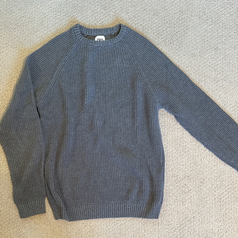 Zara Men's Crewneck Sweater - Gray
